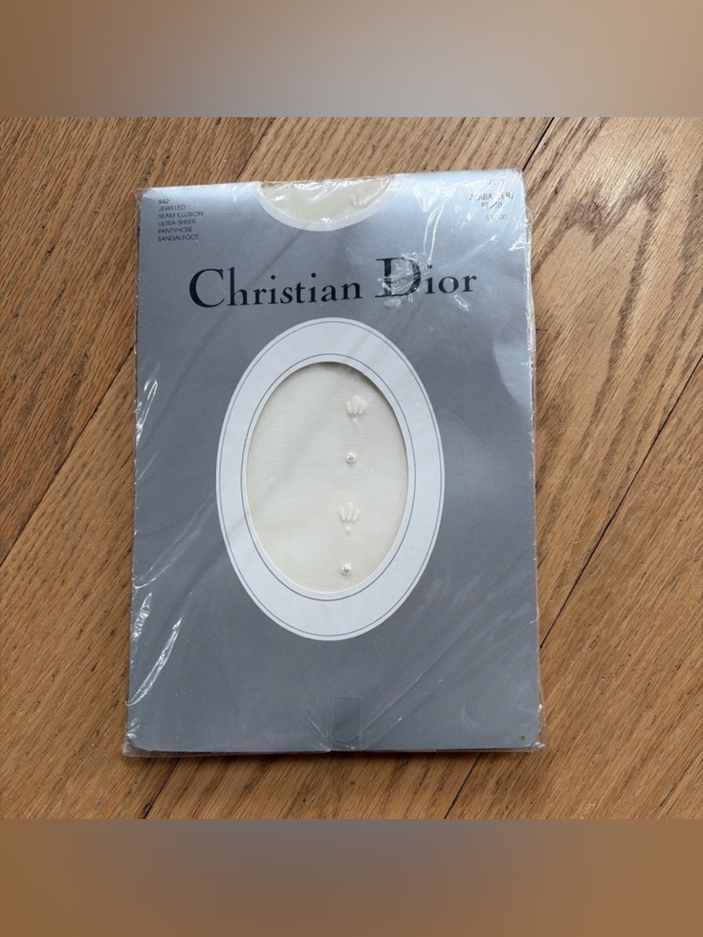 Christian Dior Pantyhose Ultra Sheer Size 2 New Alabaster Jeweled Sandalfoot